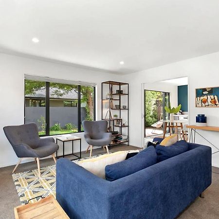 Merivale Village Apartment クライストチャーチ エクステリア 写真