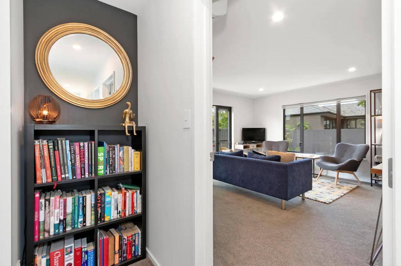 Merivale Village Apartment クライストチャーチ エクステリア 写真